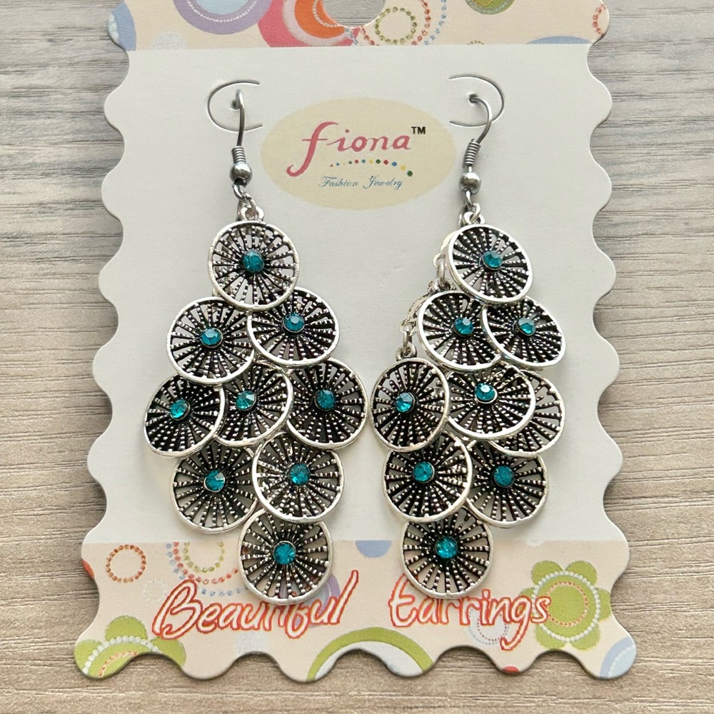 NWT Fiona Silver Tone Blue Rhinestone Chandelier Earrings Boho Statement - Picture 3 of 5